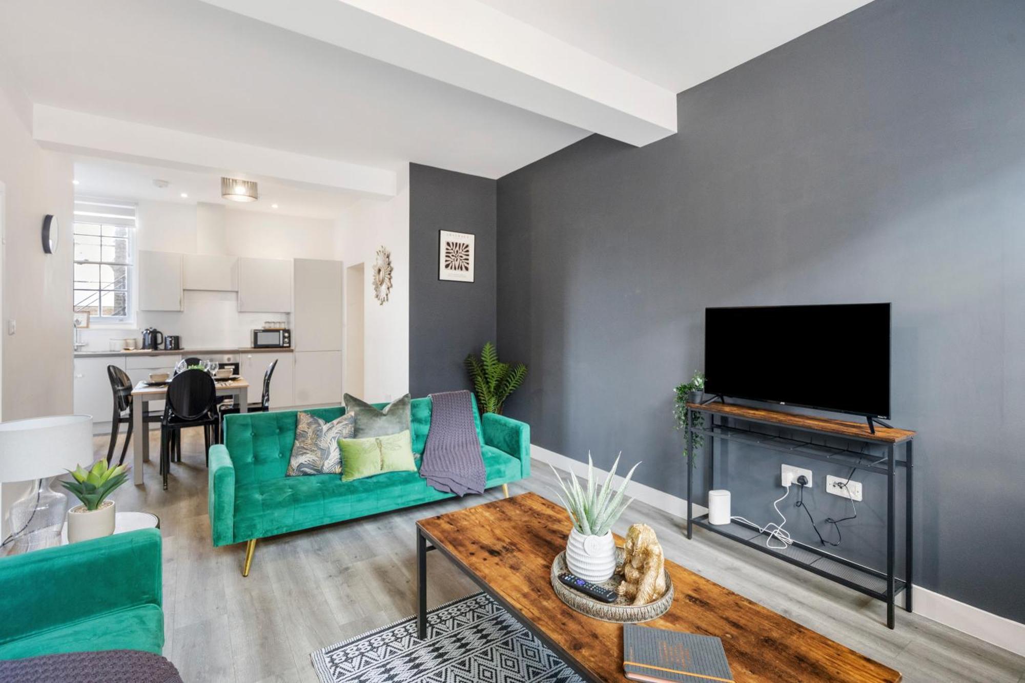 Ipswich Town Center Gem Sleep 5 Apartment Екстериор снимка